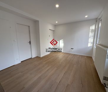 Location Appartement 1 pièce 19m² ST MARTIN D HERES 38400 - Photo 1