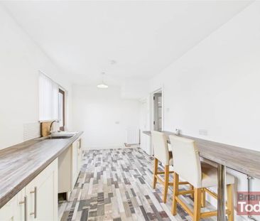 Sallagh Park South, Larne, BT40 1NR - Photo 5