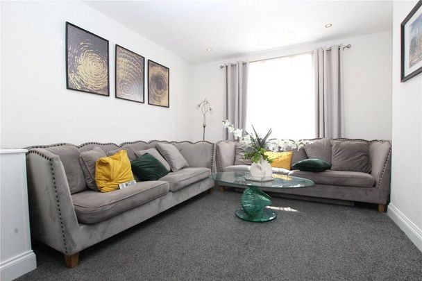 2 bedroom terraced house to rent - Photo 1