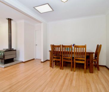 Perfectly Positioned Four-Bedroom Home in Cooloongup - Photo 5