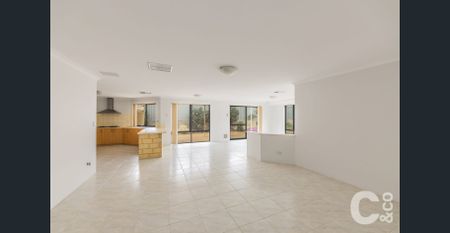 Freshly Painted 4 x 2 with Multiple Living Spaces! - Photo 4