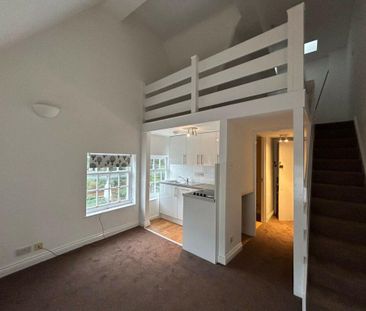 Studio to rent - Photo 4