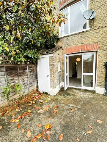 3 bedroom house share to rent - Photo 4