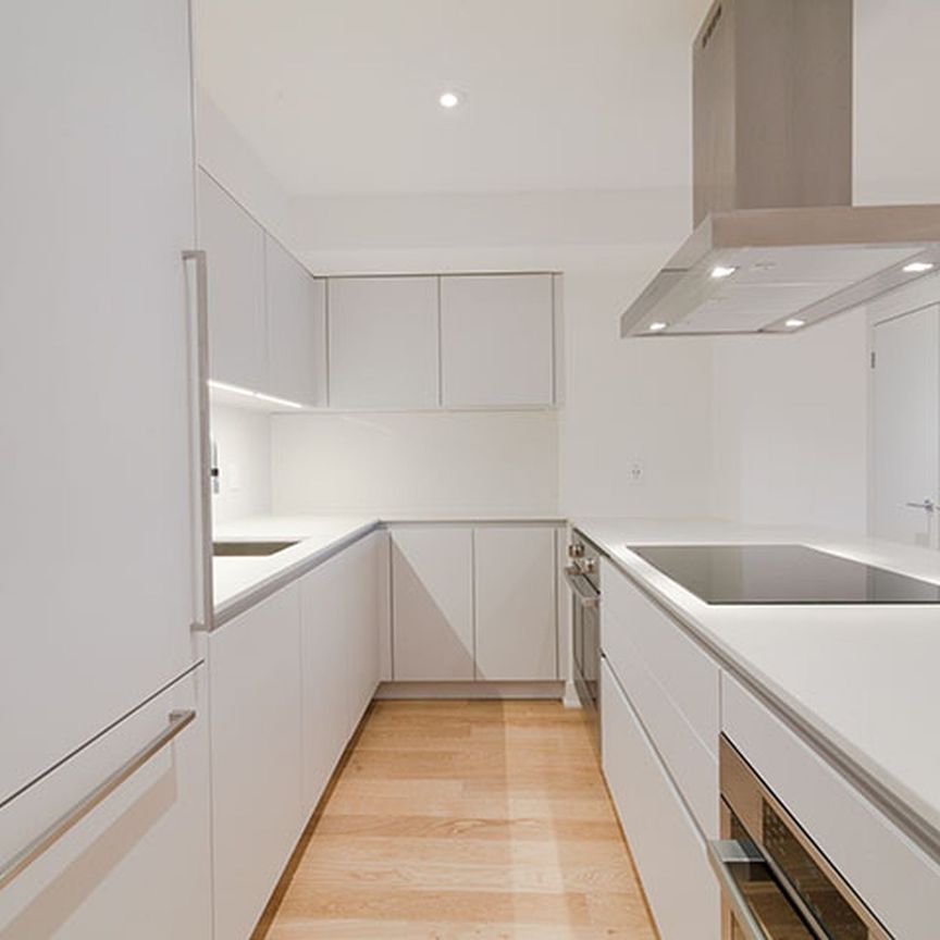 3421 Rue Drummond - Photo 1