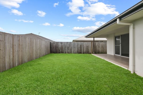 Fully refurbished, ready to go, Family home in The Meadows Estate - Photo 1