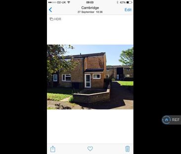 3 bedroom end of terrace house to rent - Photo 2