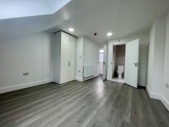 Room in a Shared House, Meyrick Road, NW10 - Photo 1
