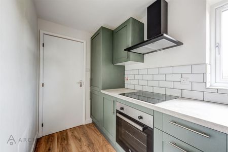 Hallam Chase, Sandygate, Sheffield - Photo 3