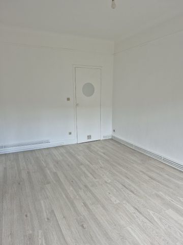 Location Appartement 2 pièces 39m² DOUAI 59500 - Photo 3