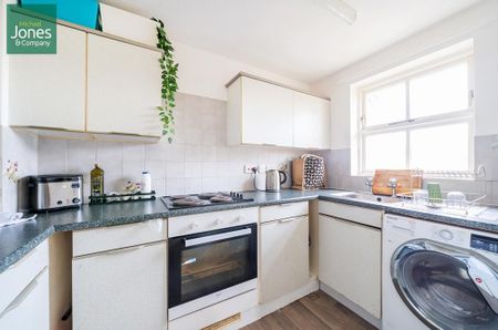 2 bedroom flat to rent - Photo 5