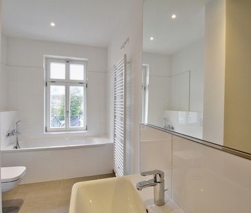 ** 4-Zimmer-Whg. mit gehobener Ausstattung, Tageslichtbad und Balko... - Photo 3