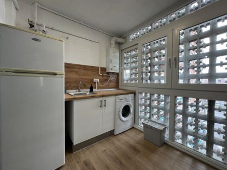 Plaza Villafranca de los Barros, Madrid, Community of Madrid 28034 - Photo 5