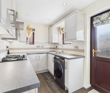 2 bedroom semi-detached house to rent - Photo 3