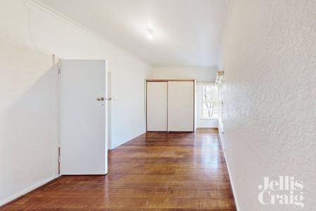 3 Huntingdon Road, Bentleigh East - Photo 2