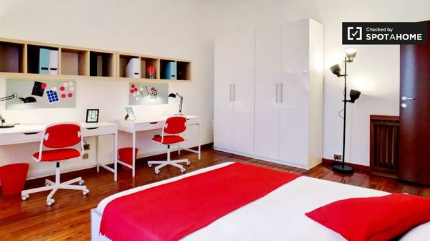 milan, Lombardy 20122 - Foto 1