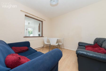 5 bedroom terraced house to rent - Photo 5