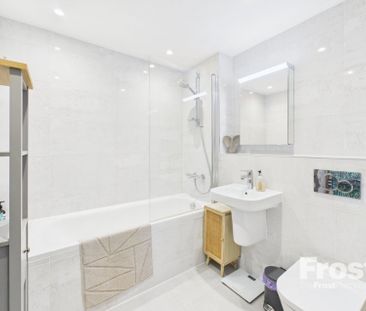 Station Road, Gerrards Cross, Buckinghamshire,SL9 - Photo 3