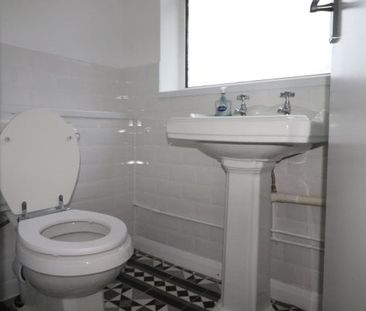 Colne View, CO16, Property for rent - Photo 3