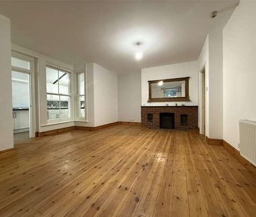 Avenue House, Searle Street, Crediton, Devon, EX17 - Photo 1