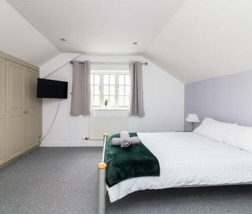 3 bedroom detached house to rent - Photo 5