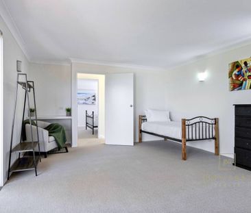 4 Bedroom Vincentia Home - Photo 3