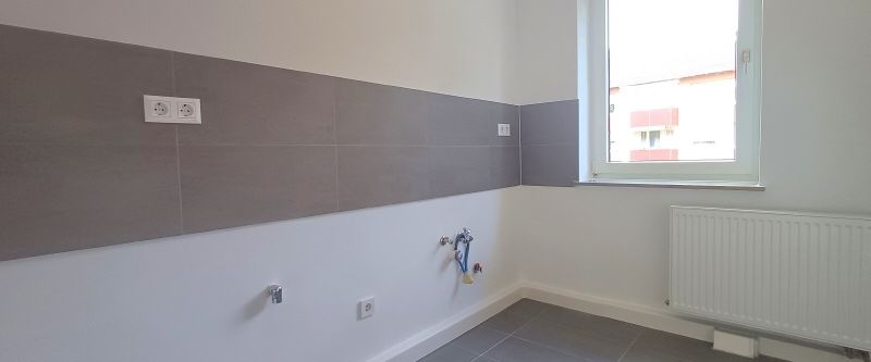 Kernsaniert! 3-Zimmer-Wohnung mit Balkon - Photo 1