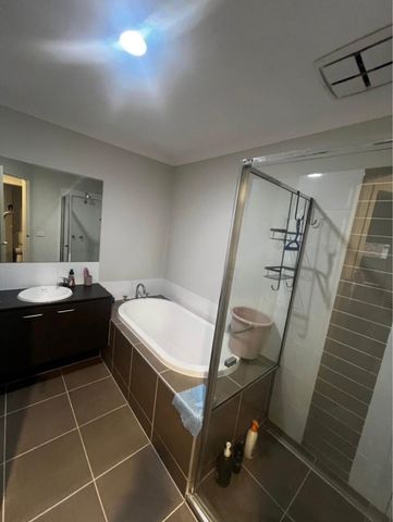 Clyde North - Photo 4