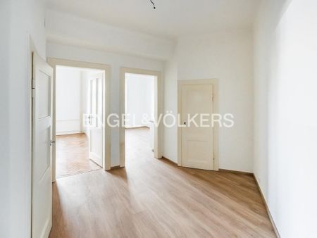 Pronájem bytu 2+kk 51 m2 - Fotografie 4