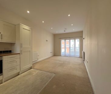 Salmon Court, Bishop Road, Chelmsford - Photo 3