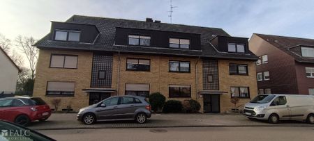 Helle 2-Zimmer Dachgeschosswohnung mit Balkon - Foto 5