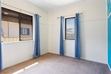 9 Derwak Street, Harristown - Photo 2