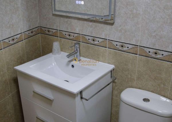 MID-SEASON IS RENTED FROM 1/10/24-31/5/25 NICE APARTMENT IN THE CENTER OF FUENGIROLA