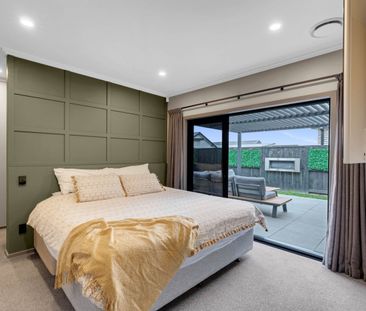 Modern Chartwell Living – Built 2020 & Ready to Impress! - Photo 6