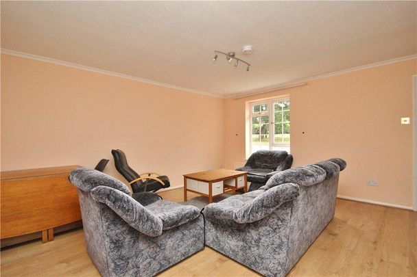 4 bedroom semi-detached house to rent - Photo 1