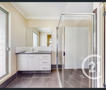 Low-Maintenance Living in a Prime North Lakes Location - Photo 5