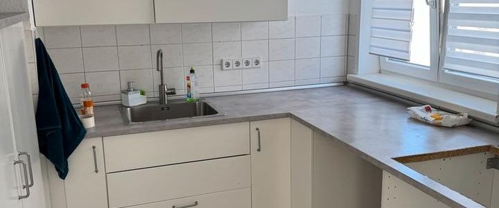 Sehr helle Zweizimmerwohnung zur Untermiete zur vermieten - Photo 1