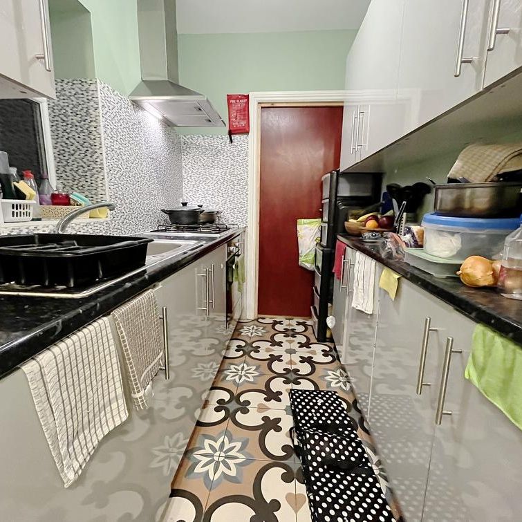 Terraced house to rent - Photo 1