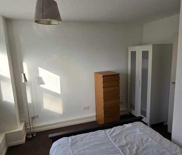 Room in a Shared Flat, Montpelier Road, BN1 - Photo 4