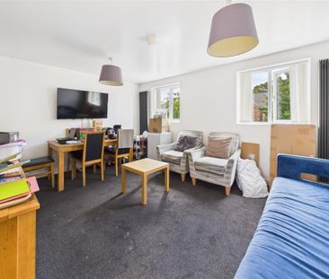 1 bedroom House share to rent - Photo 3