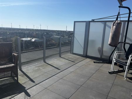 Instapklaar dakappartement met groot terras in het centrum van Turnhout. - Photo 5