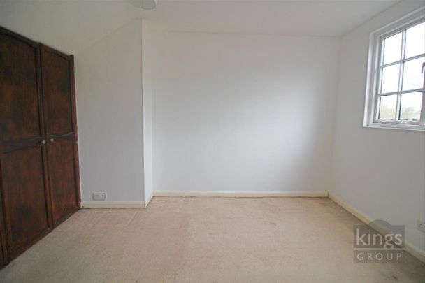 3 Bedroom House - Terraced To Let - Photo 1