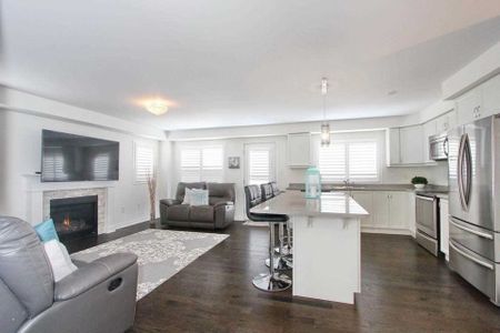 For Lease - 70 Quillberry Close Unit# Main, Brampton, Ontario - Photo 3