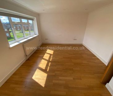 Bournehall Ave, Bushey - Photo 6