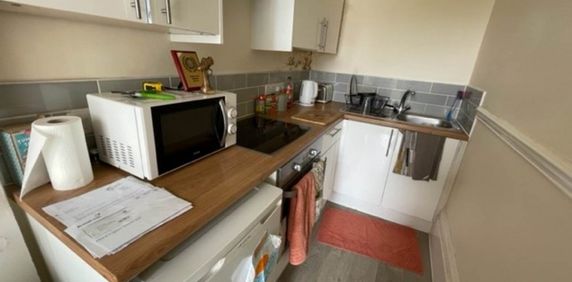 Weston-super-Mare, North Somerset - Photo 2