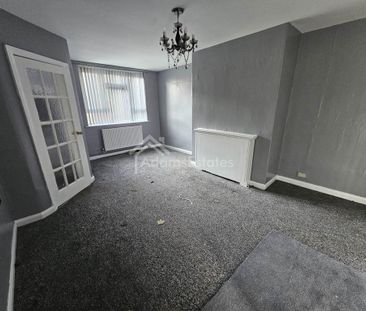 3 bedroom end of terrace house to rent - Photo 1