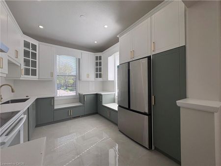 #Front - 160 Nelson Street – Brantford, Ontario - Photo 4