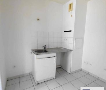 Location appartement studio 1 pièce 31 m² à Cergy (95000) Croix Pet... - Photo 3