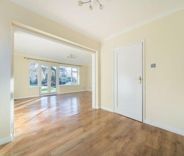 2 bedroom maisonette to rent - Photo 3