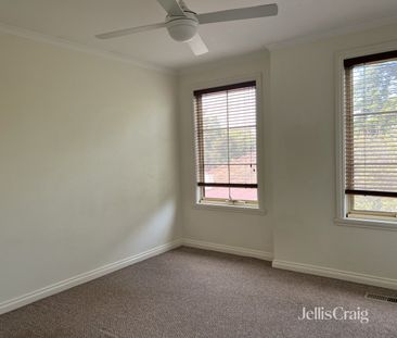 2/248 Francis Street, Yarraville VIC 3013 - Townhouse For Rent | Do... - Photo 3