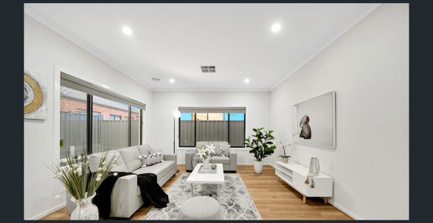 Family Home - Parkbrook Estate - Photo 1